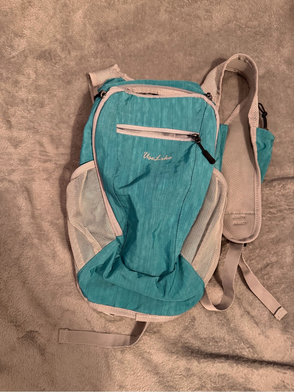 Use like 10L  Small Hiking Backpack Travel Daypack Lightweight Packable